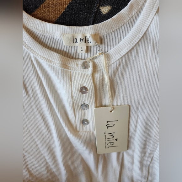 Sale🎃 La Miel Cotton Spandex White Ribbed Women's Top Active Wear Cozy Layer - Picture 2 of 3